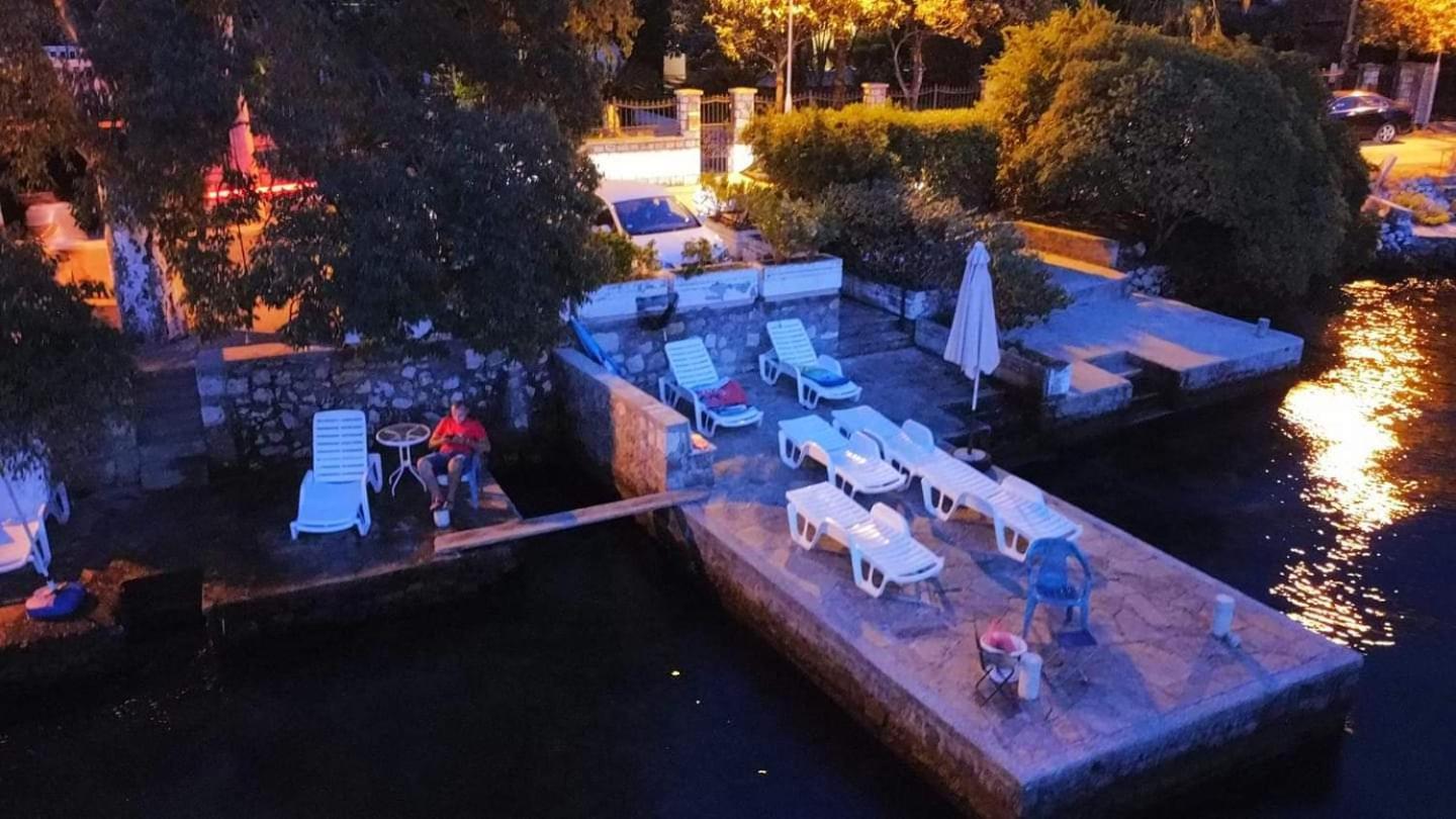 Montenegro Apartmant'S Kotor Zimmer foto