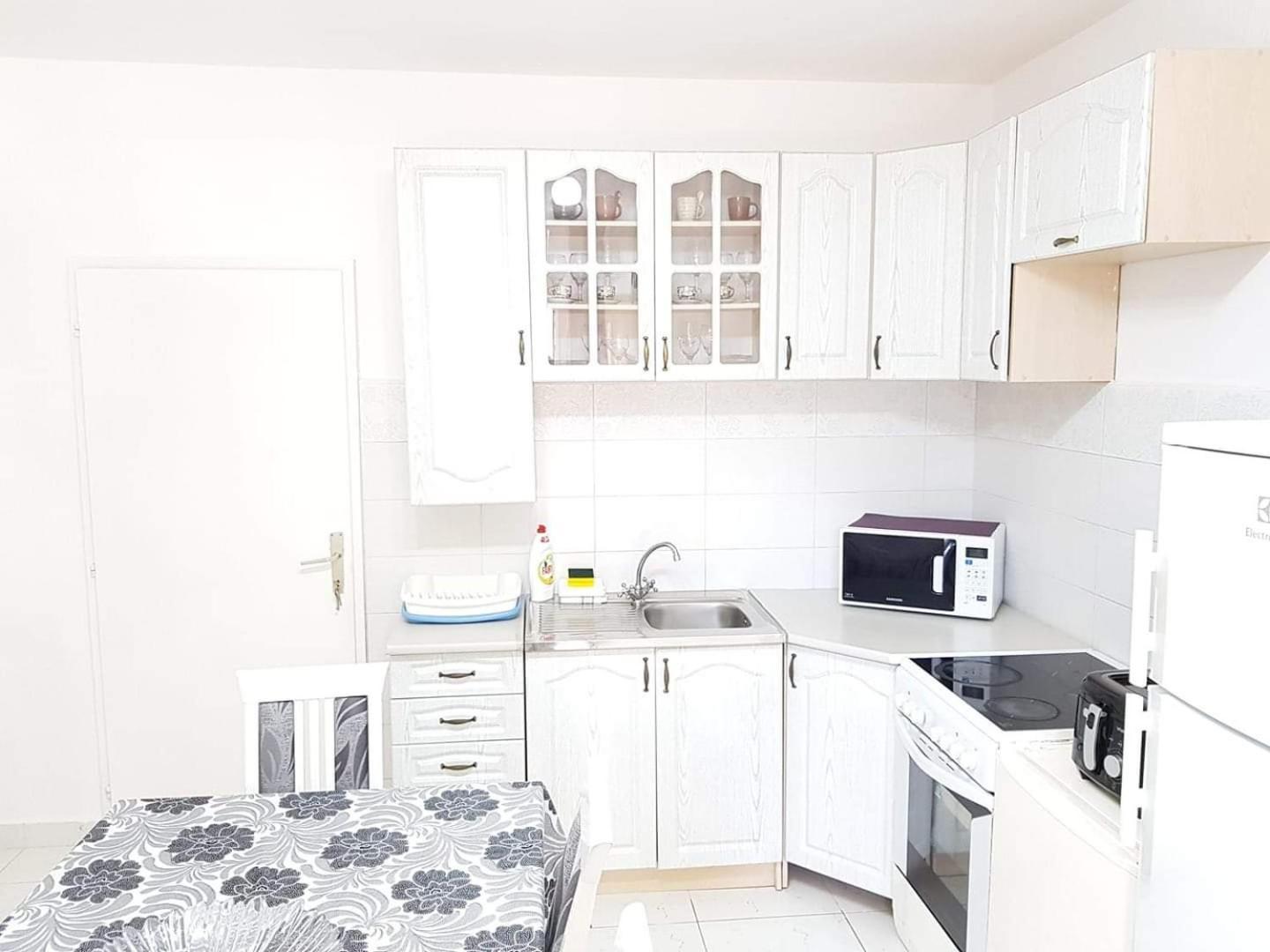 Montenegro Apartmant'S Kotor Zimmer foto