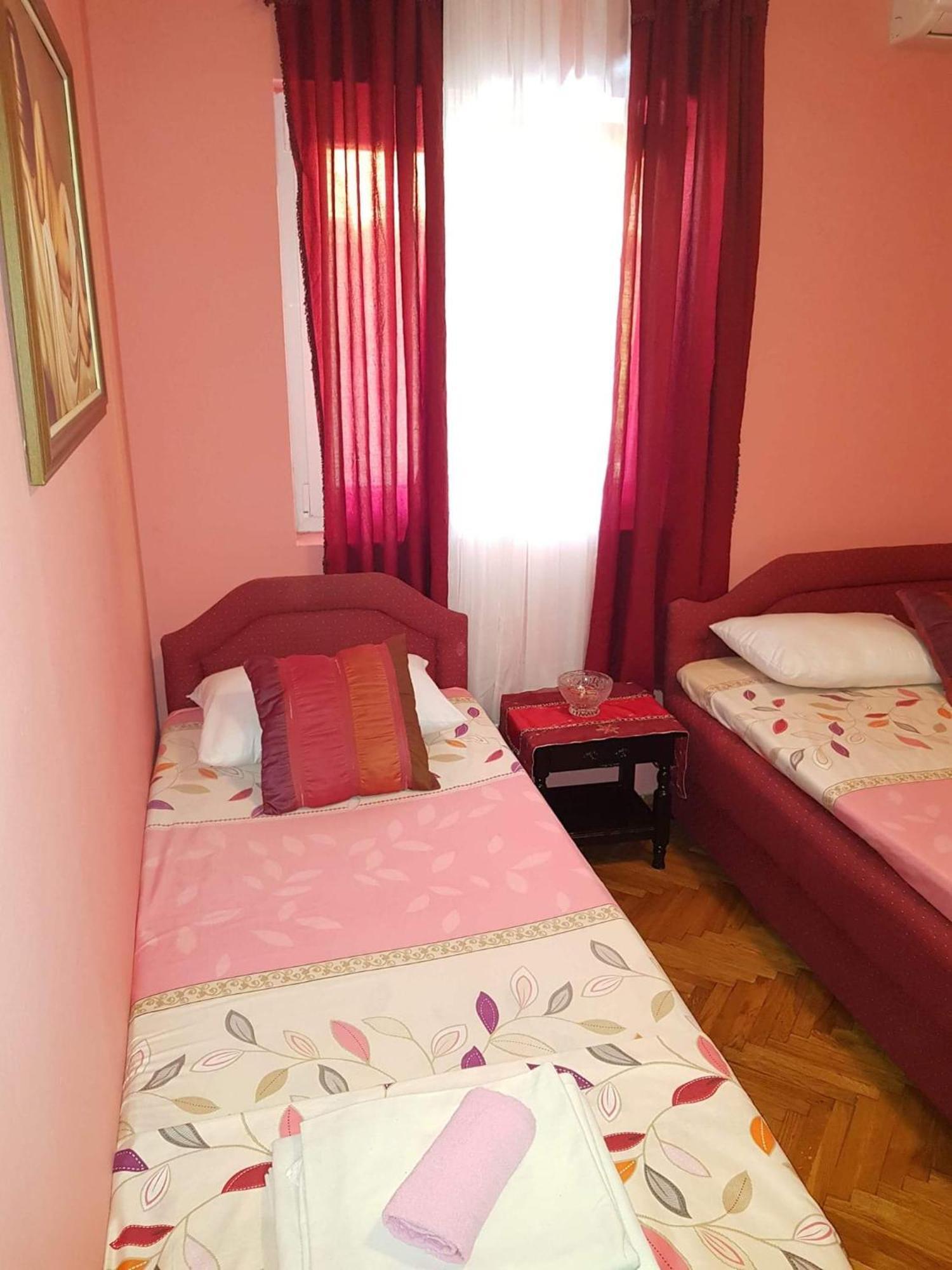 Montenegro Apartmant'S Kotor Zimmer foto